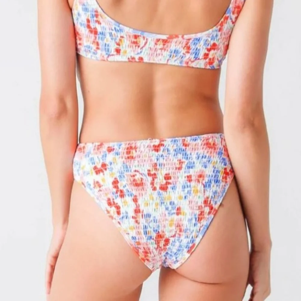 L*SPACE ✨ NWT SCRUNCH HIGH WAIST BOTTOMS - Picture 5 of 13